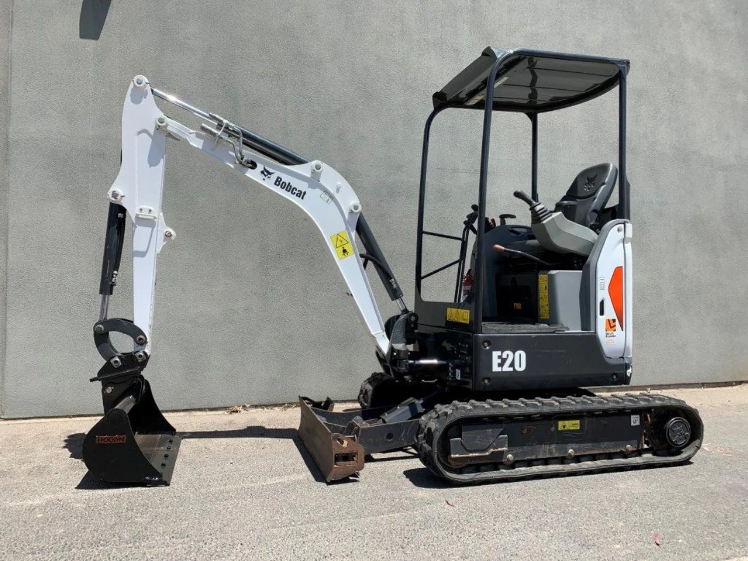 Bobcat E20