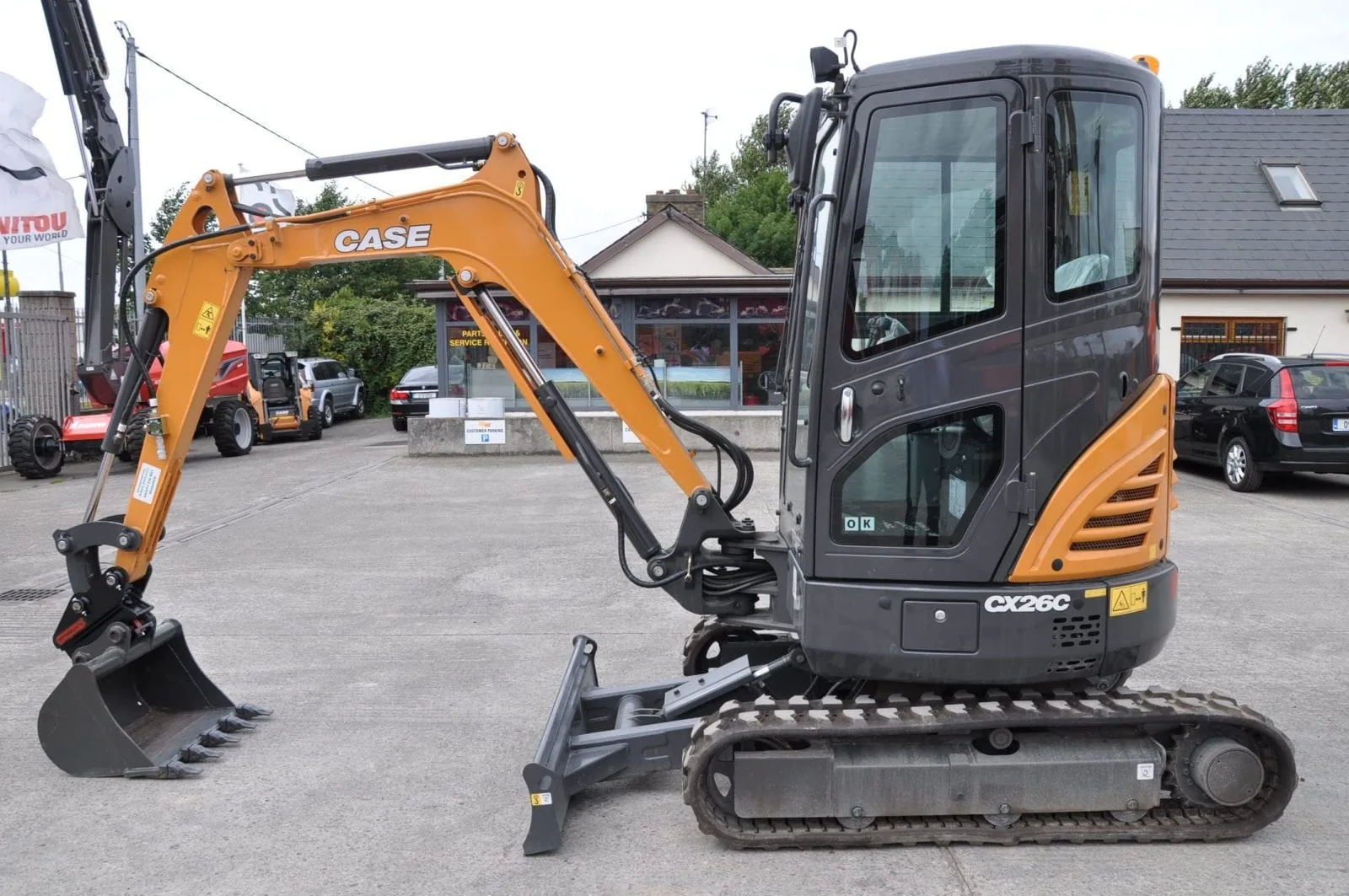 Case CX26C