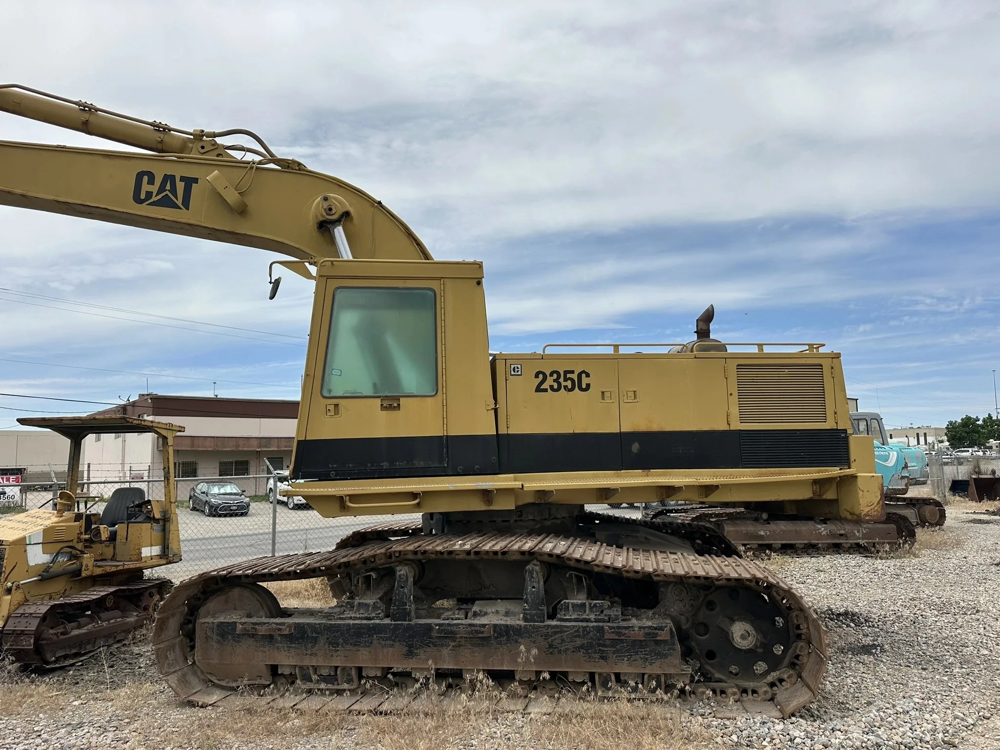 Caterpillar 235CWIDEGAUGETRENCHER