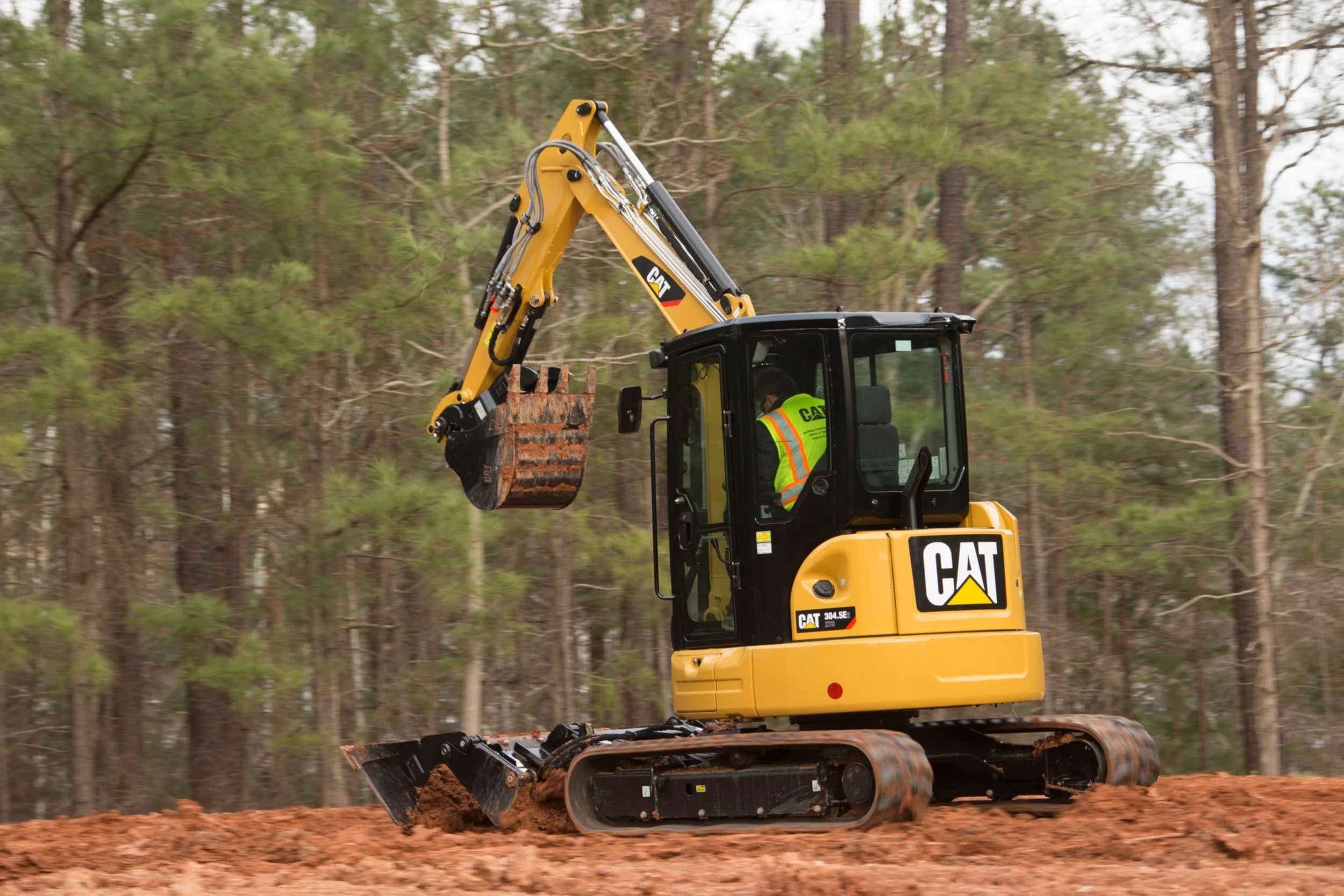 Caterpillar 3045E2XTC