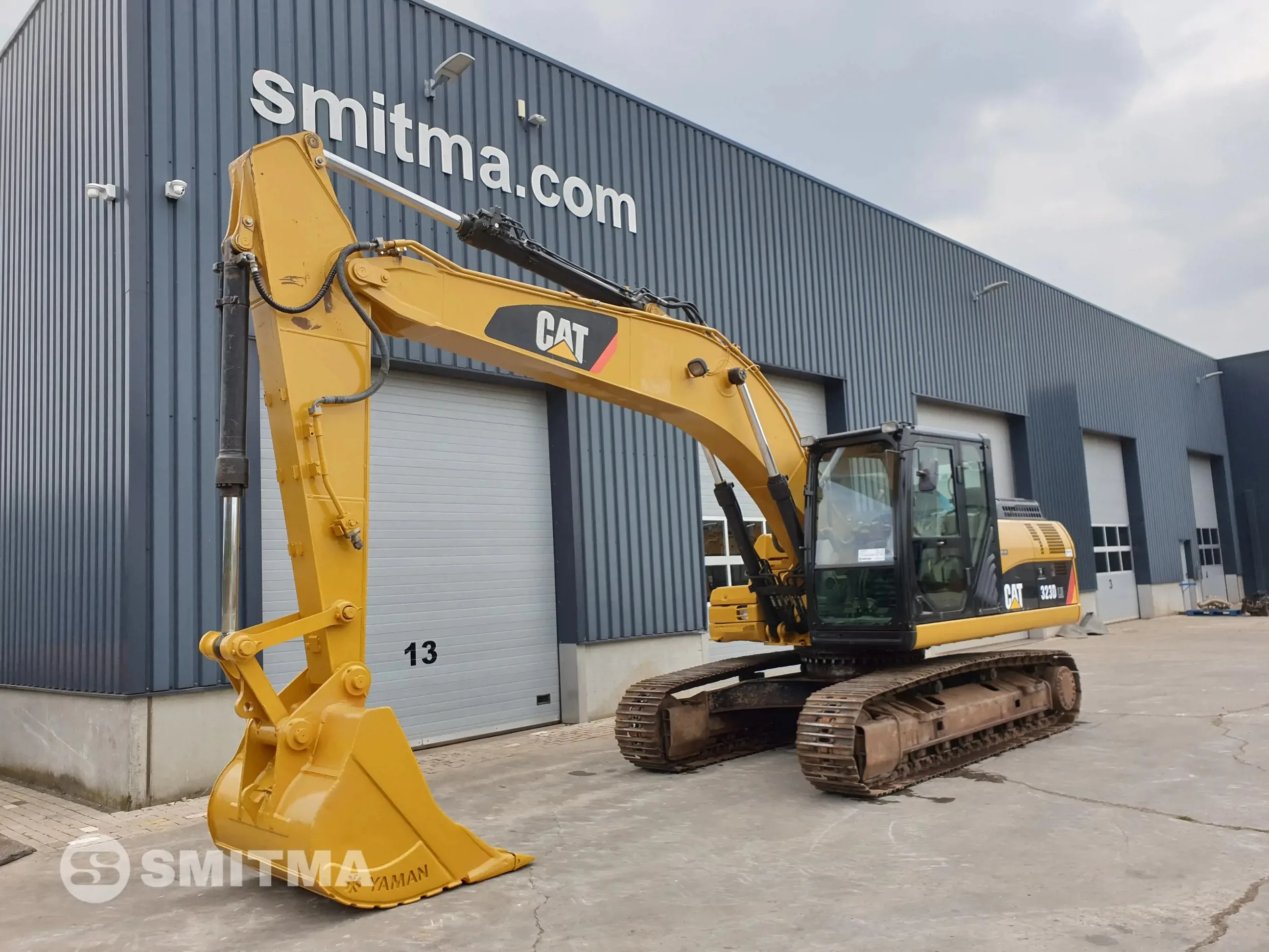 Caterpillar 323D-LN