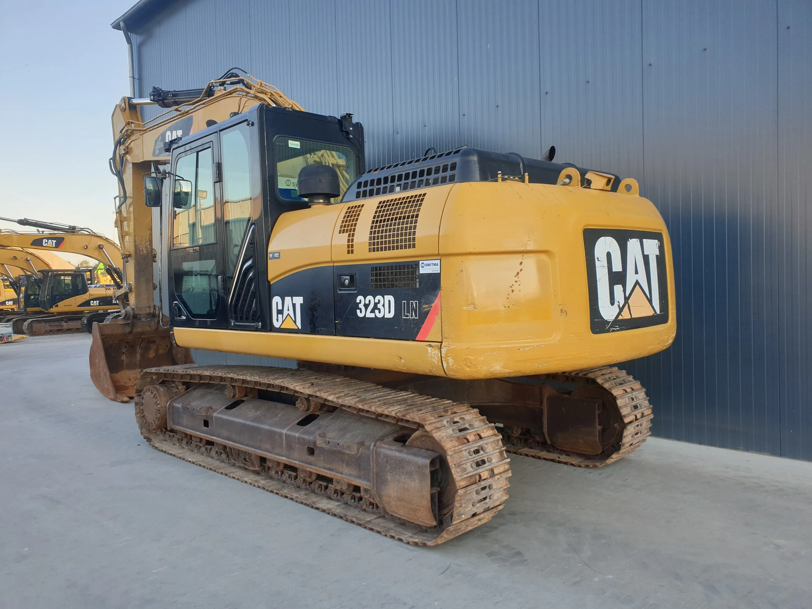 Caterpillar 323DLN