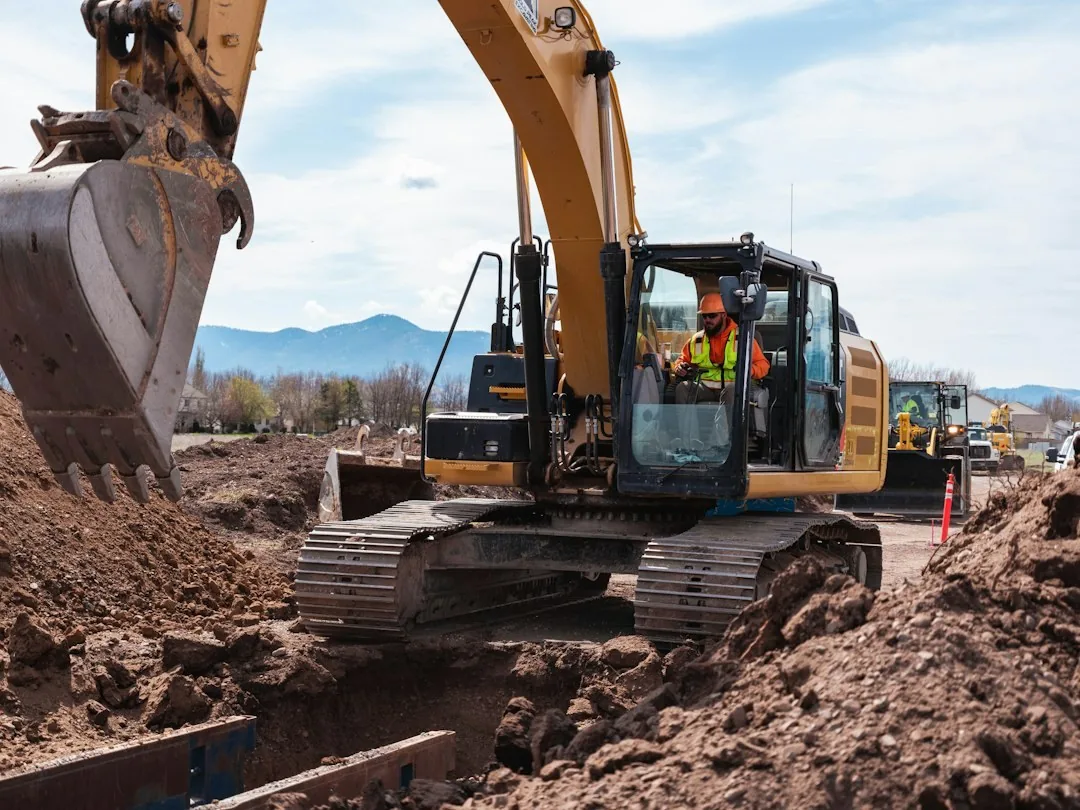 Caterpillar 352UHD