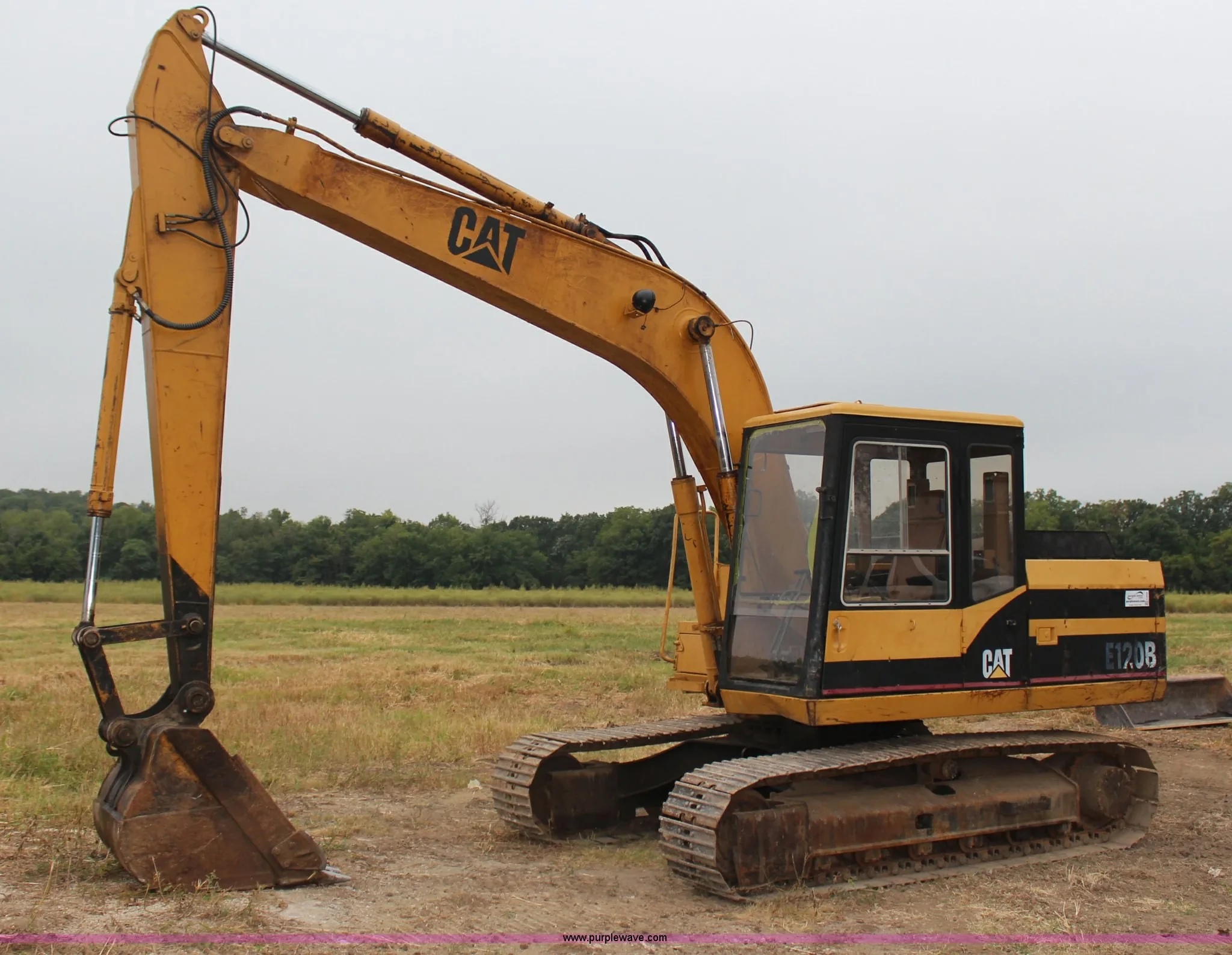 Caterpillar E120B