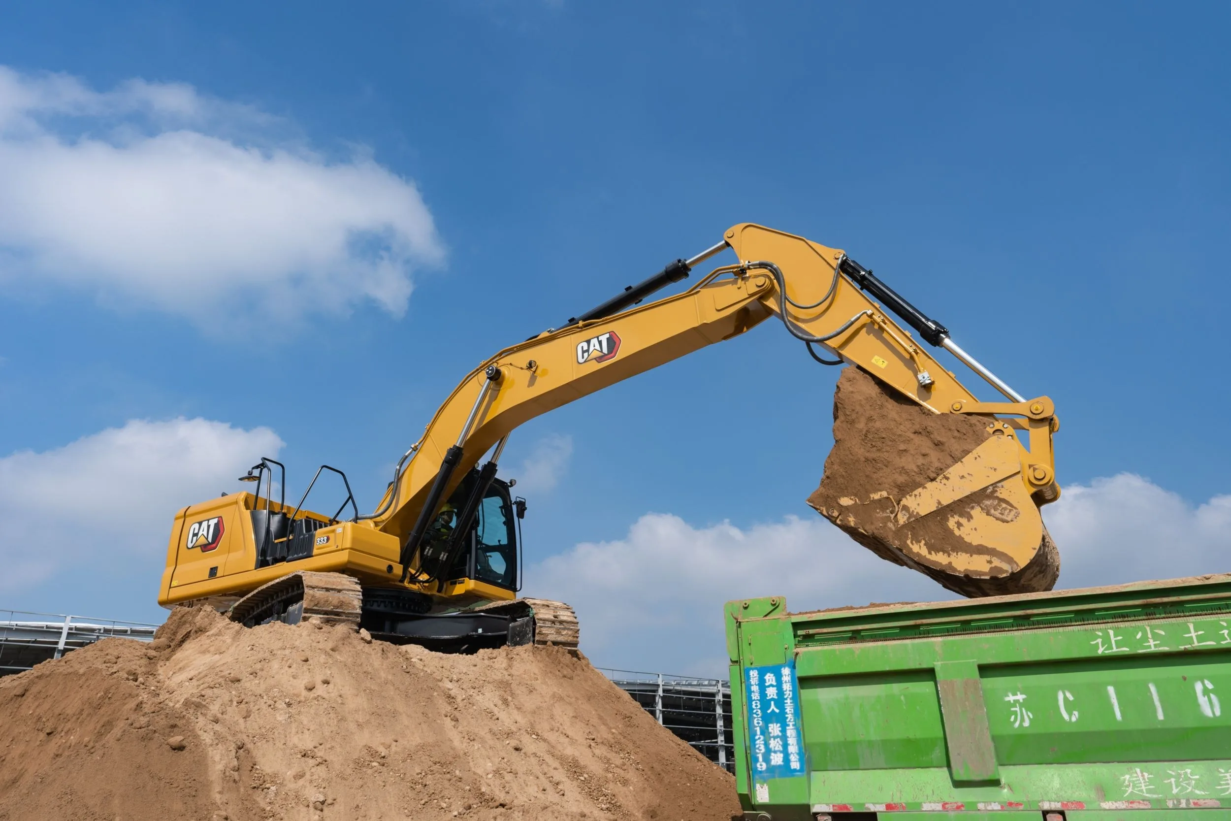 Caterpillar E35-33-HP