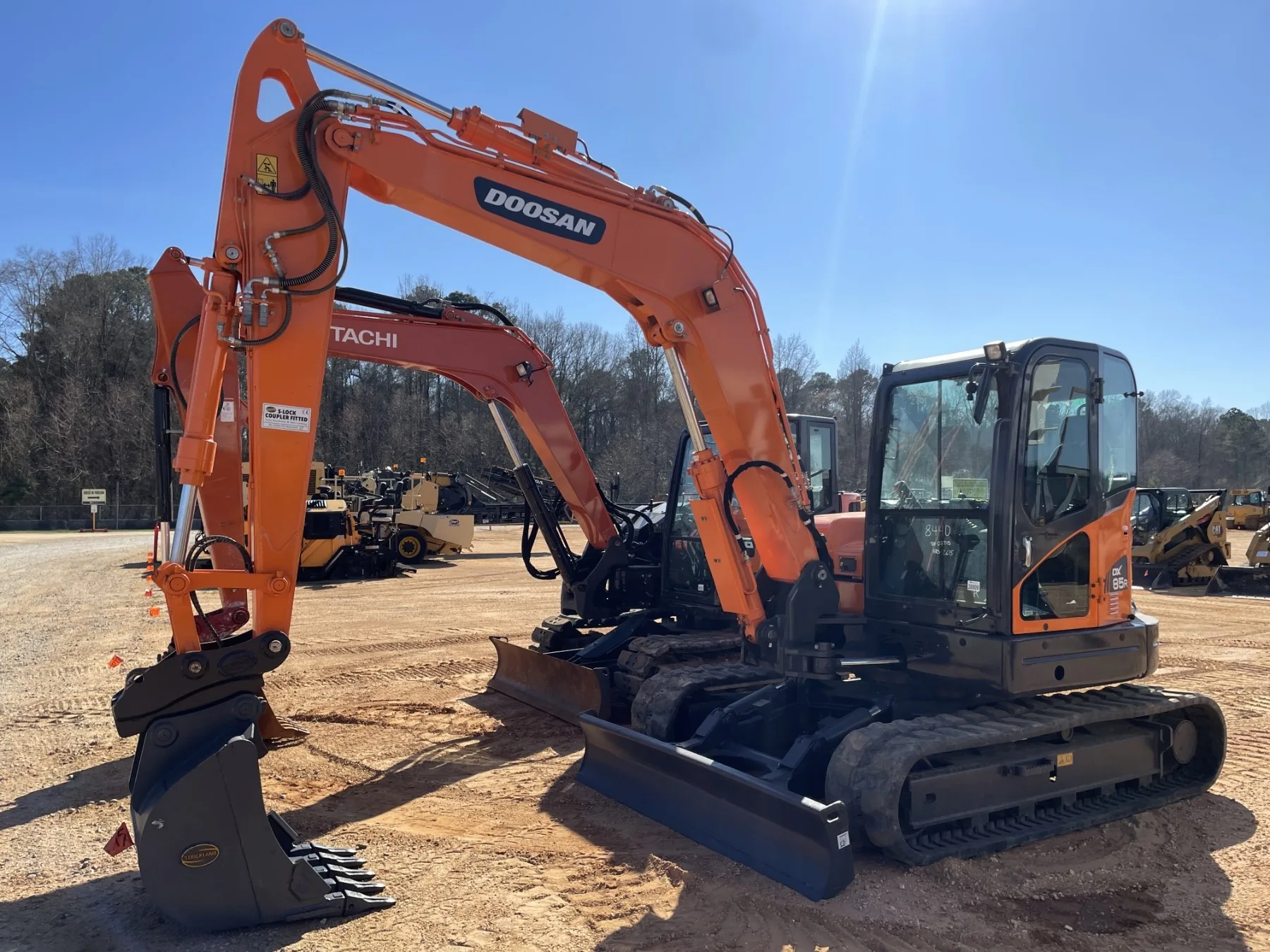Doosan DX85R3