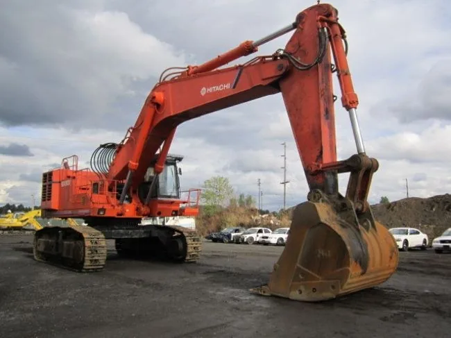 Hitachi EX1100