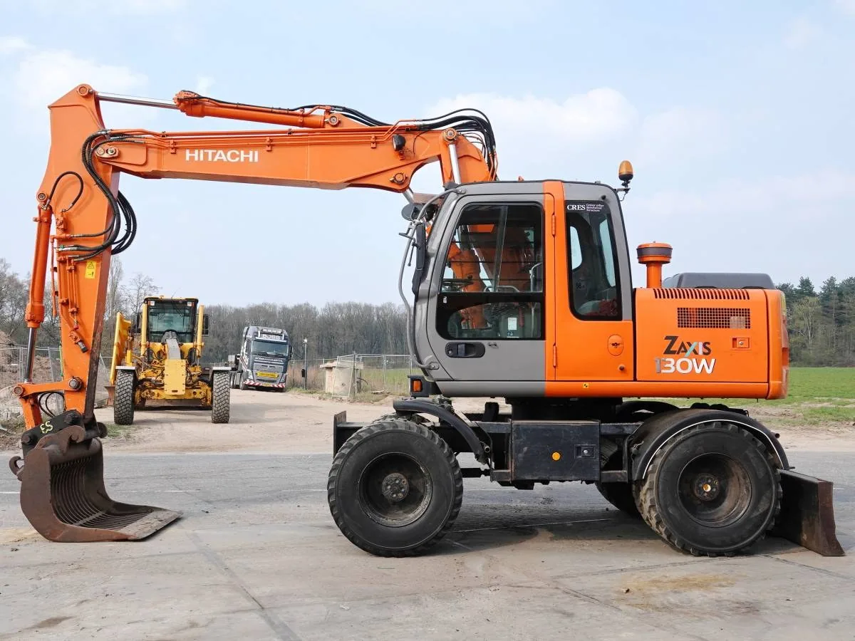 Hitachi ZX130W