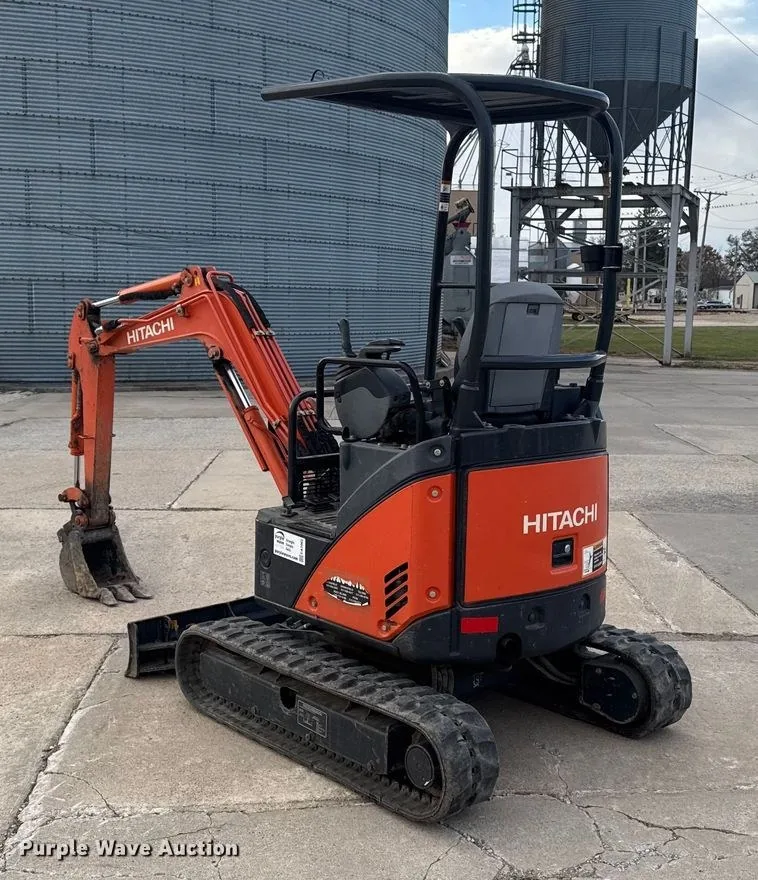 Hitachi ZX17U2