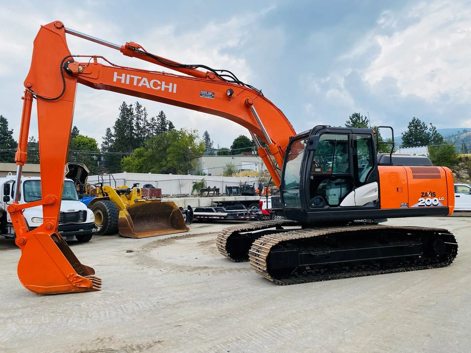 Hitachi ZX200LC
