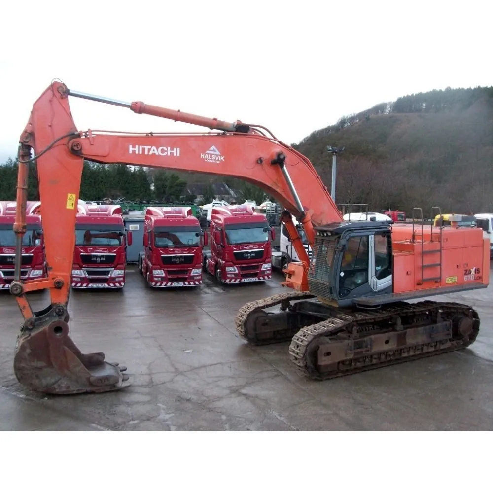 Hitachi ZX670LCH3