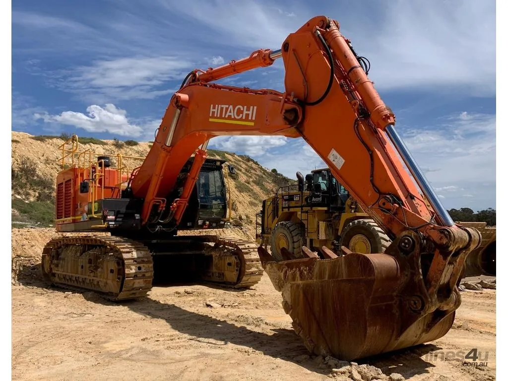 Hitachi ZX690-5A