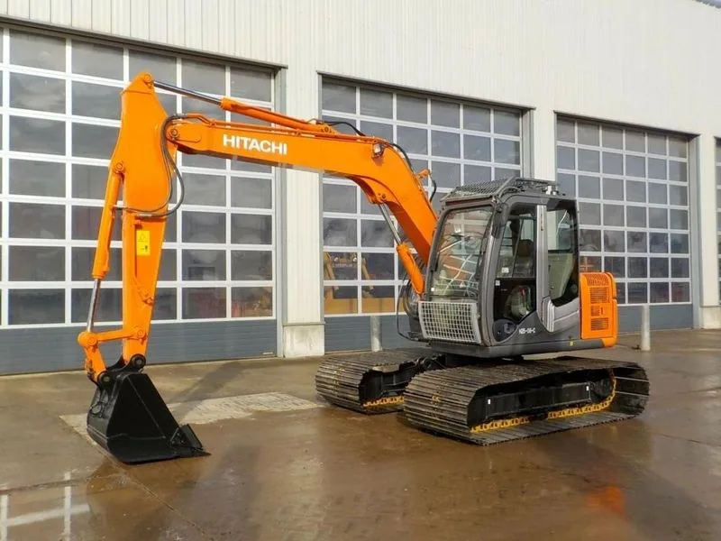 Hitachi ZX80LCK
