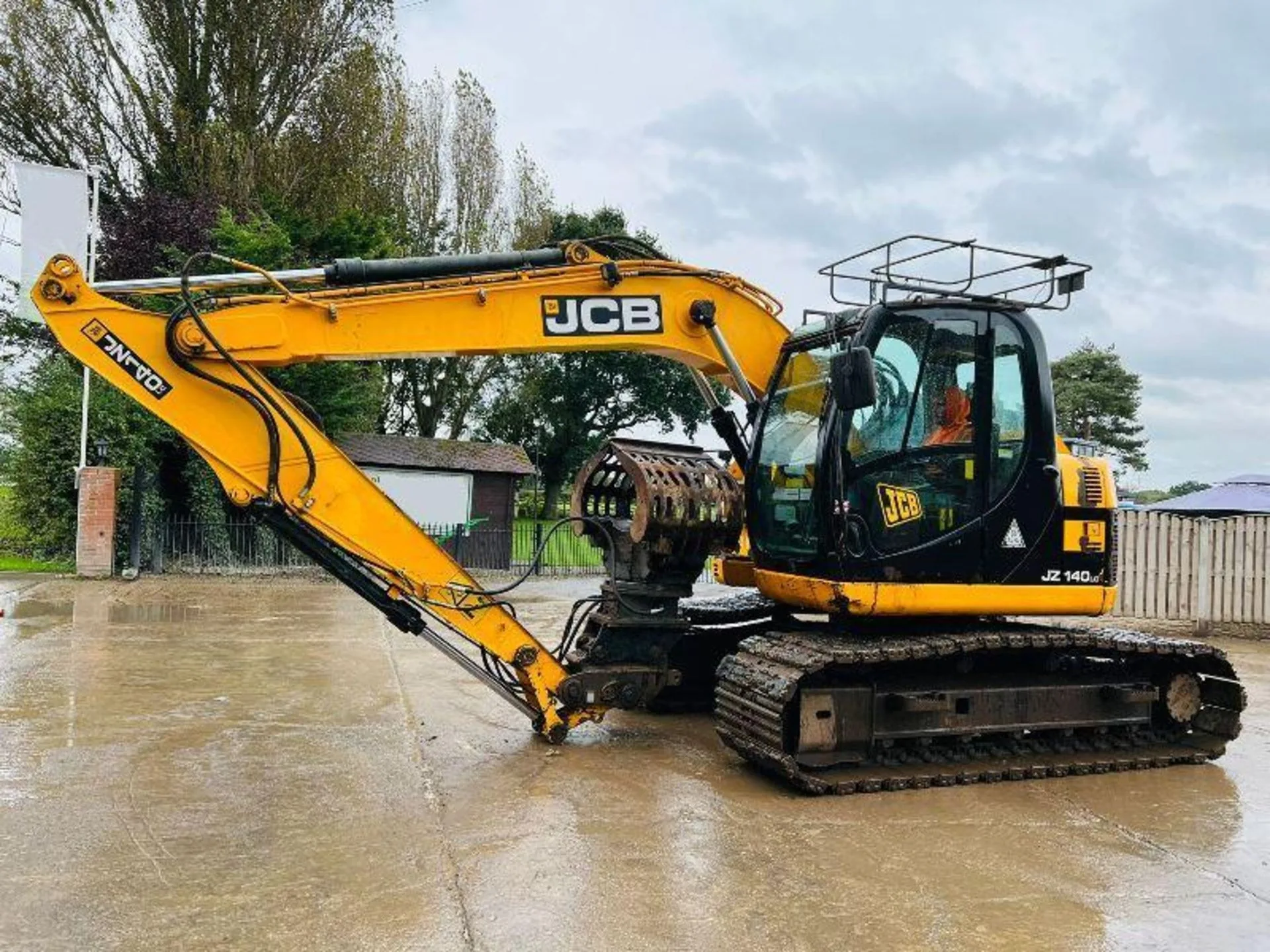JCB JZ140