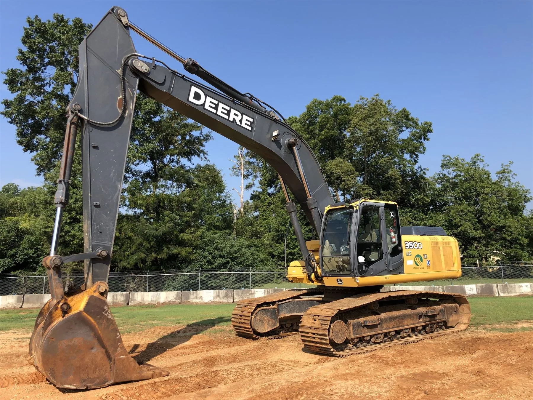 John Deere 350DLC