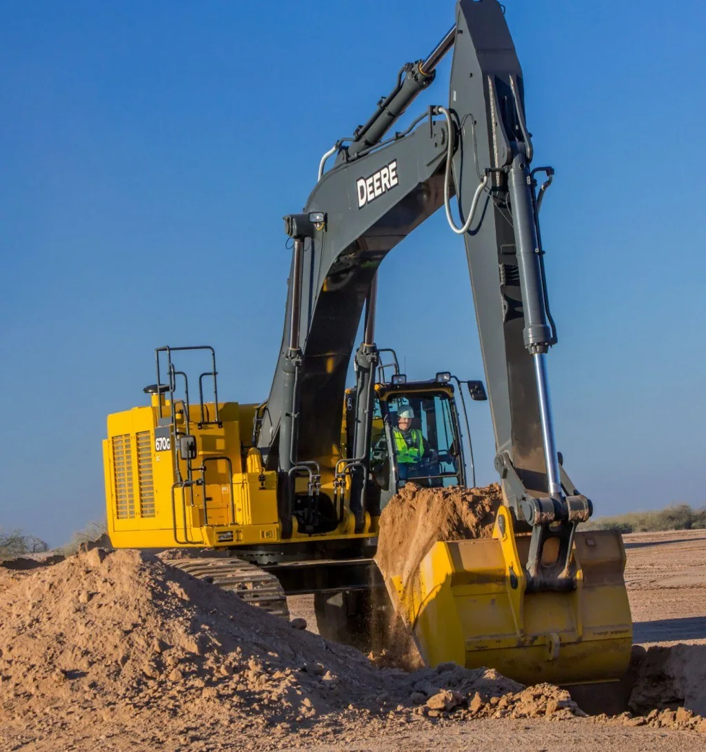 John Deere 670GLC