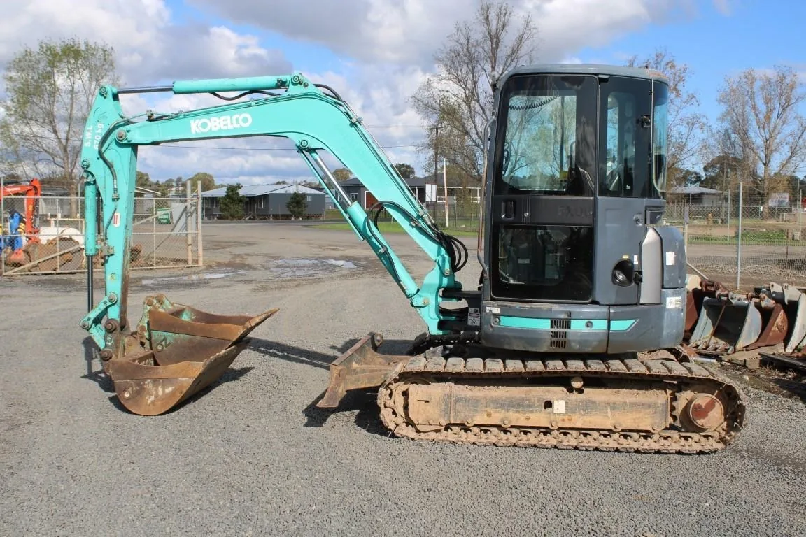 Kobelco 50SR3