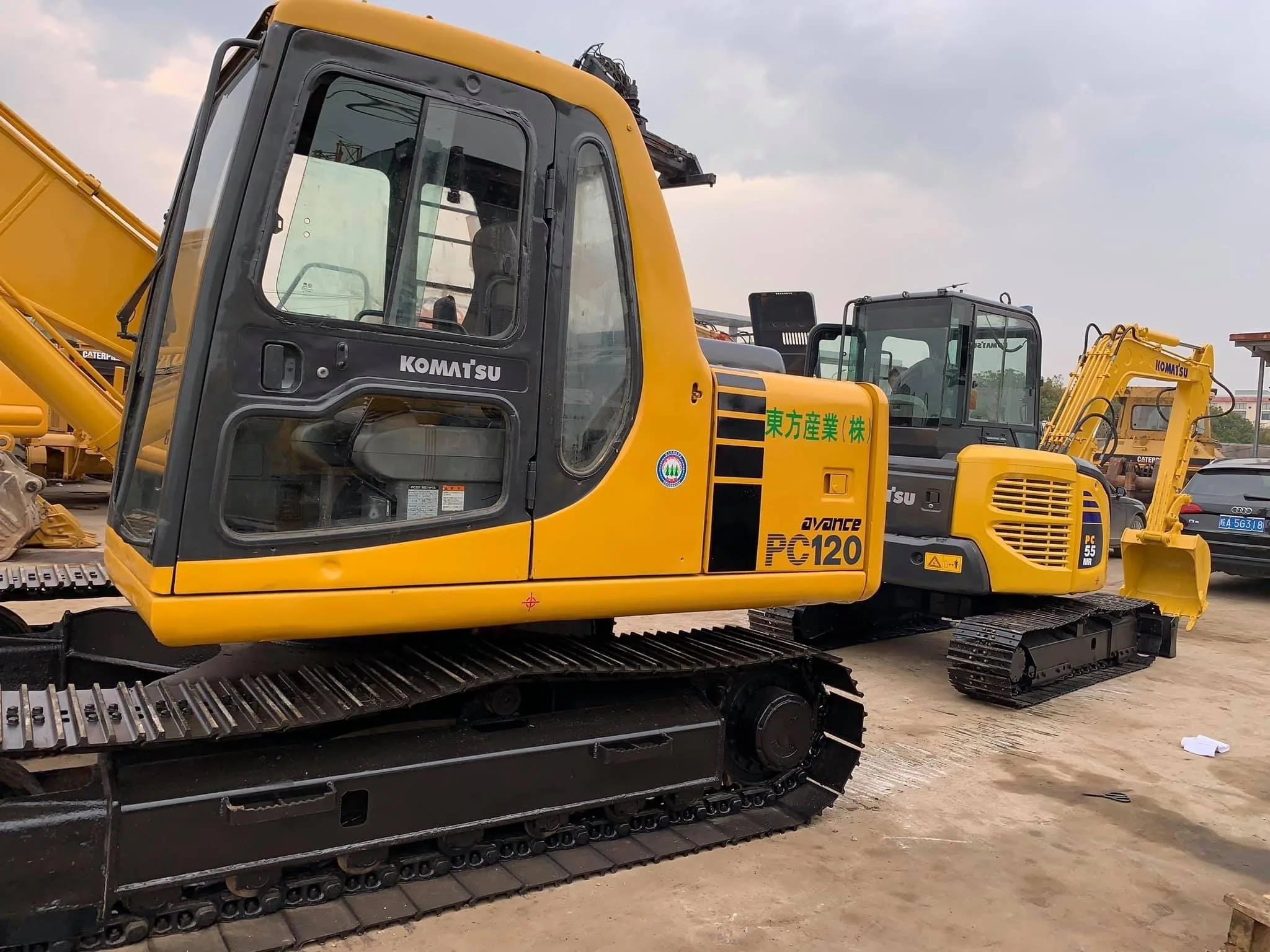 Komatsu PC1206