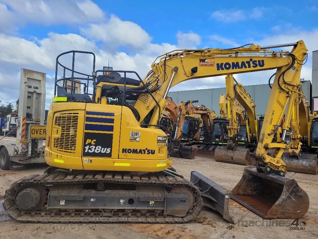 Komatsu PC138US11