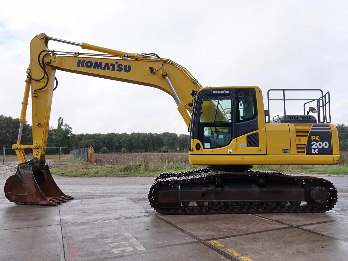 Komatsu PC190NLC8
