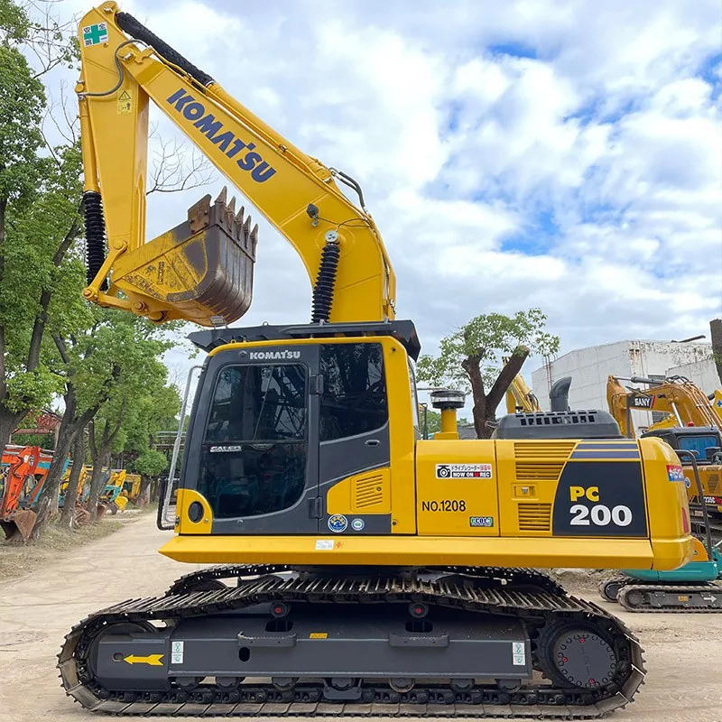 Komatsu PC200-6