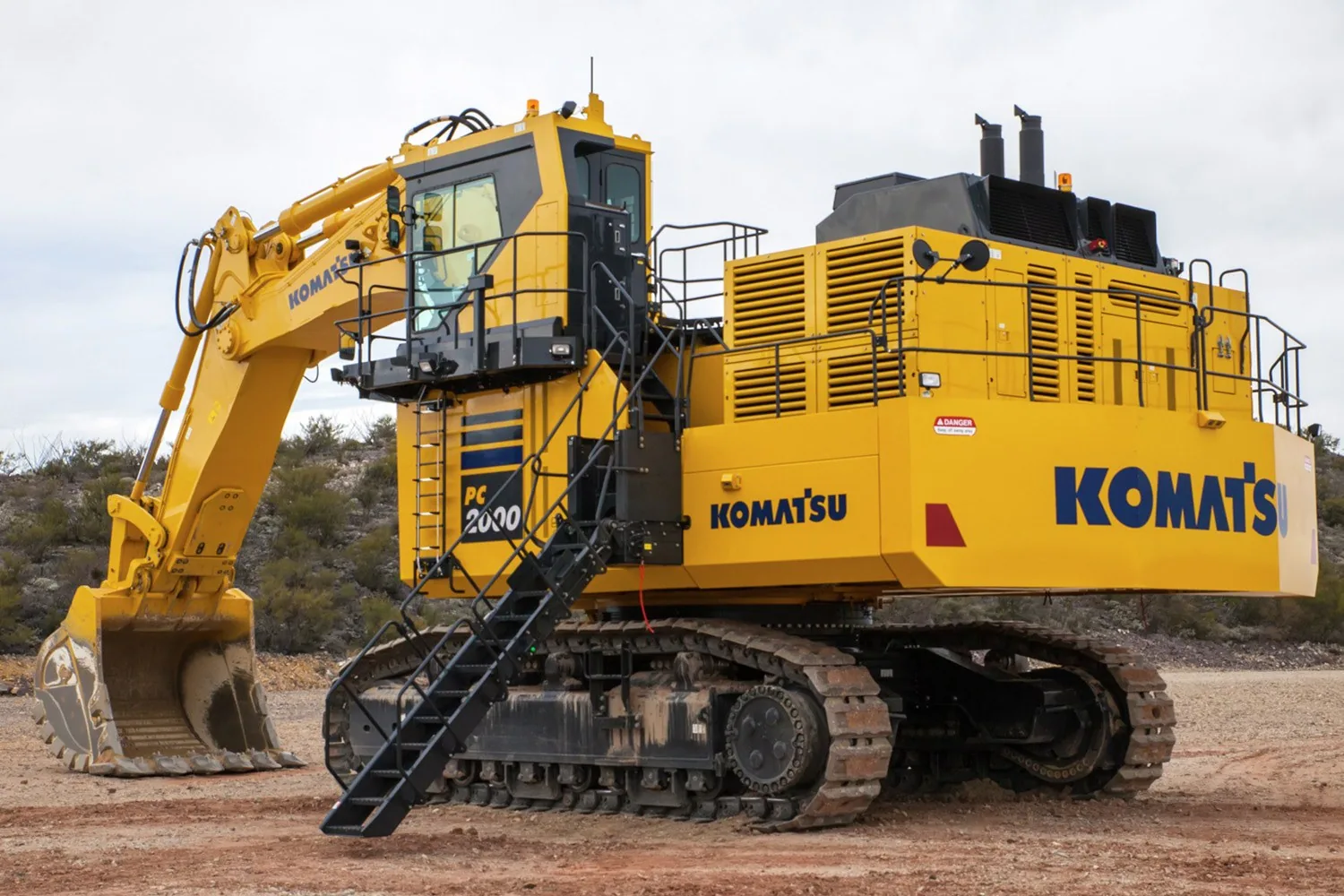 Komatsu PC2000-11