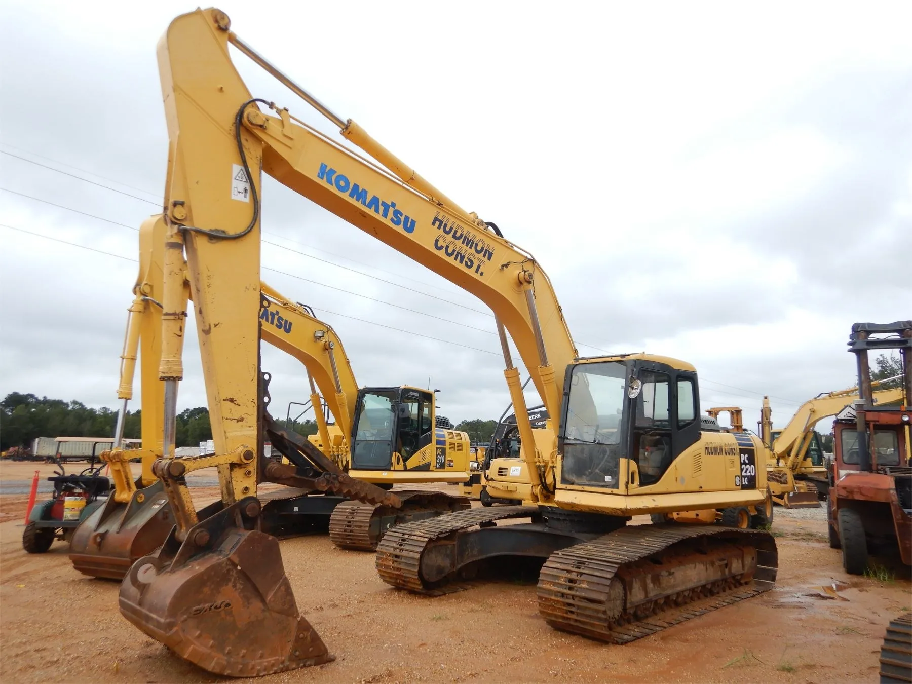 Komatsu PC220LC7