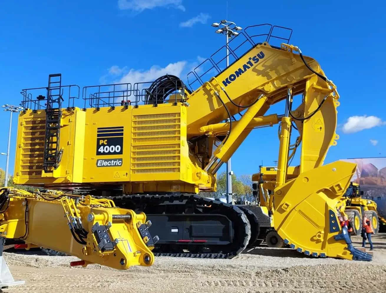 Komatsu PC4000-11