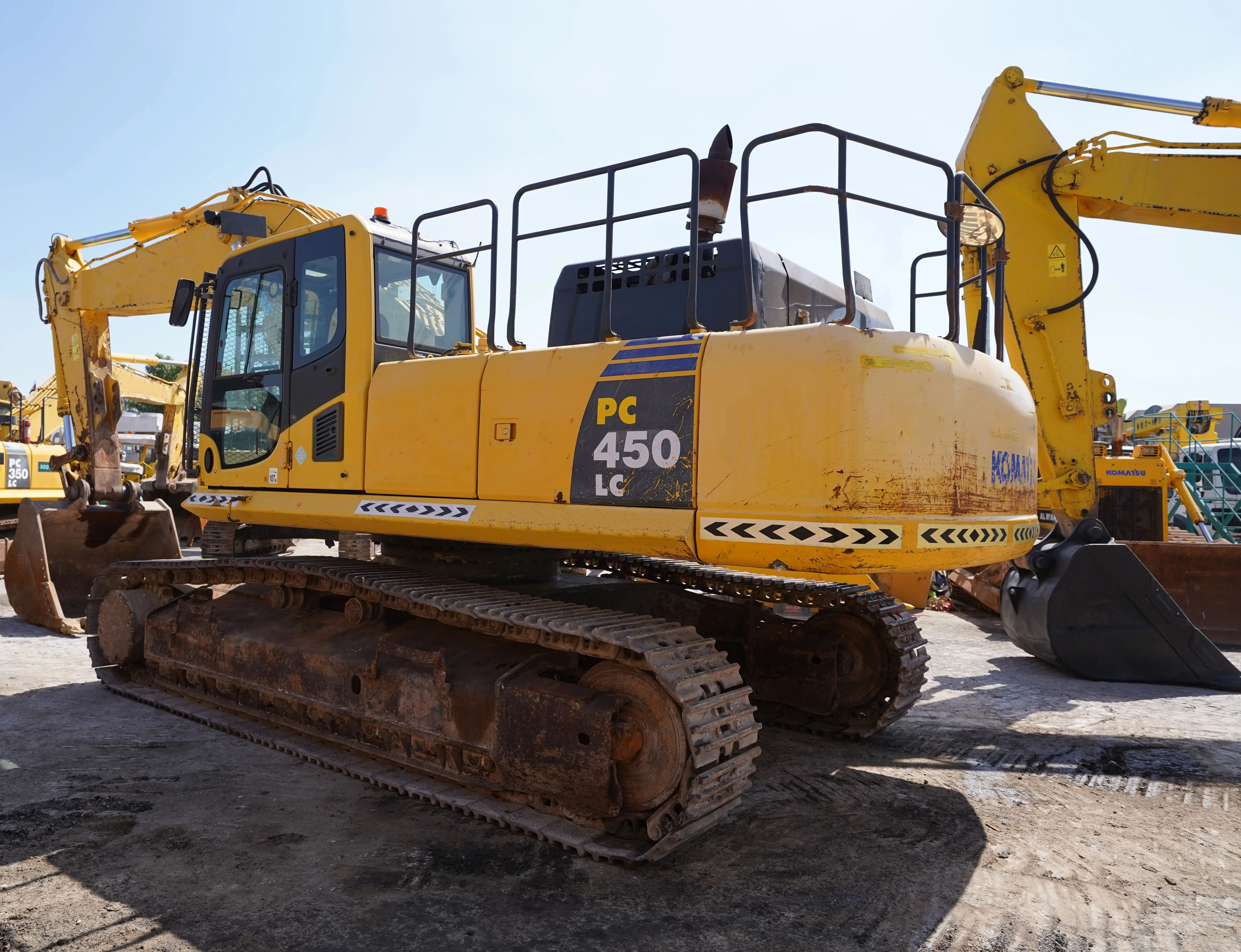 Komatsu PC450LC8