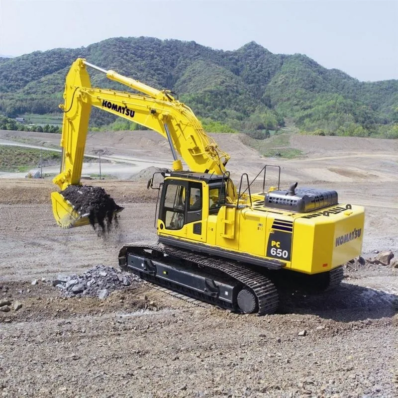 Komatsu PC650LC8