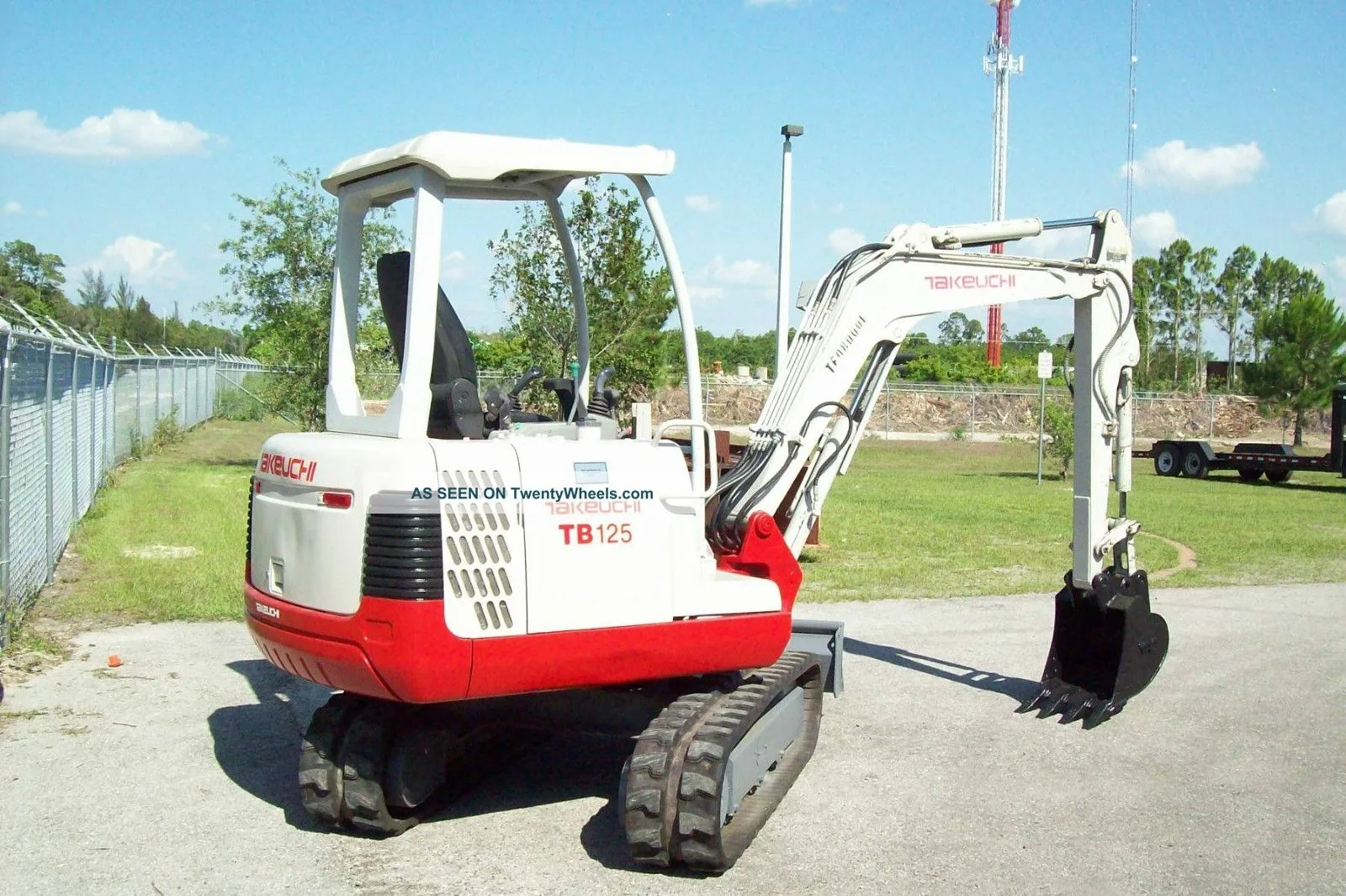 Takeuchi TB125