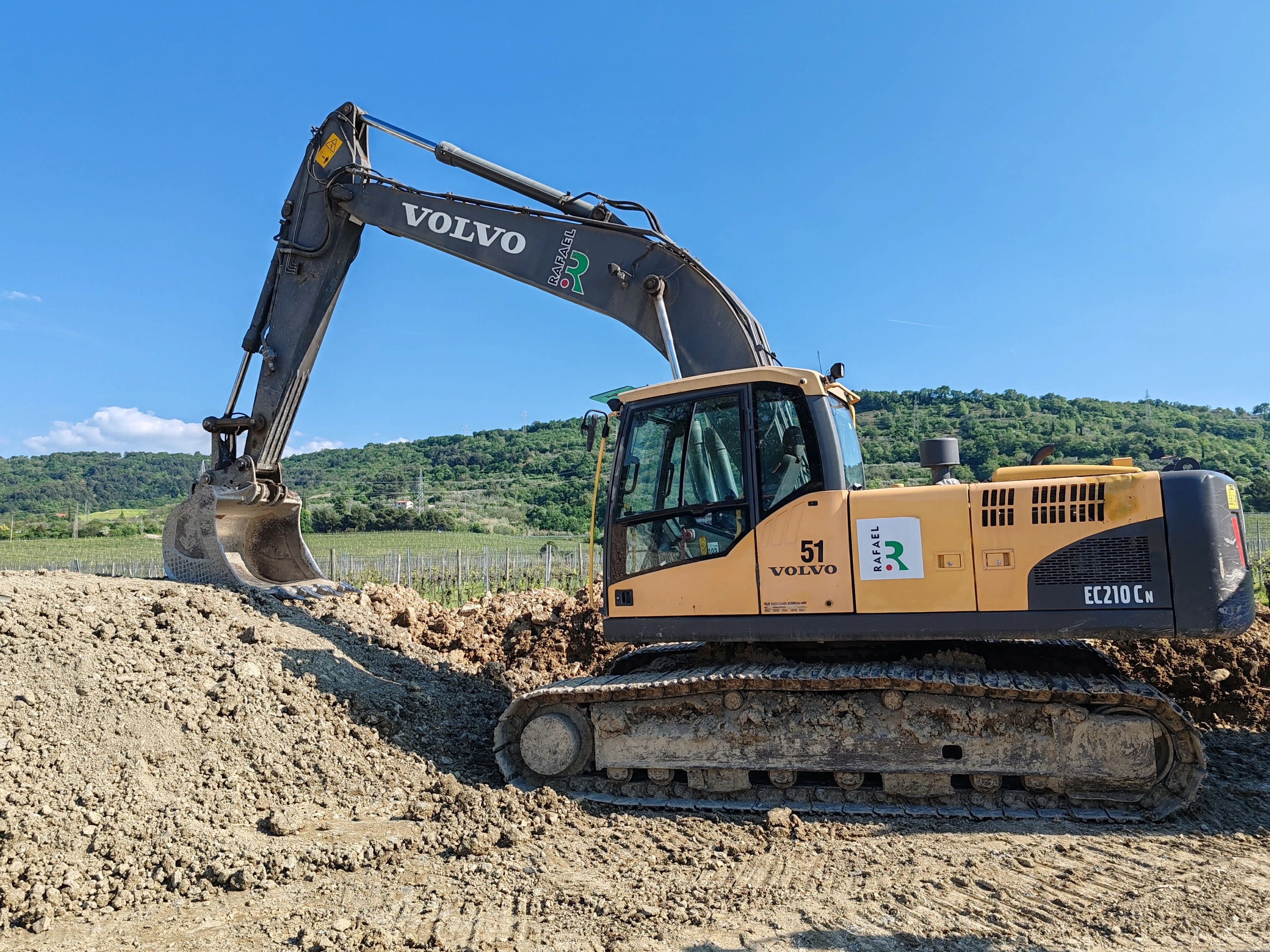 Volvo EC210