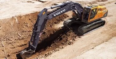 Volvo EC330BLC angle 2