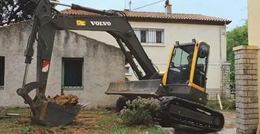 Volvo ECR88 angle 2